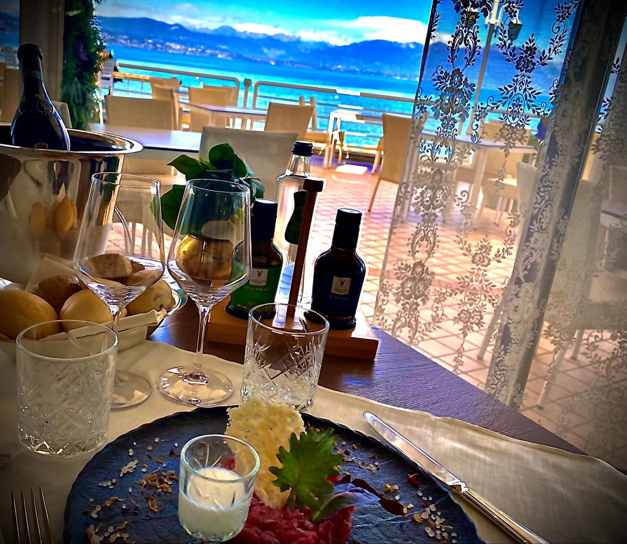 Hotel Aquila D'Oro Desenzano Desenzano del Garda Eksteriør bilde