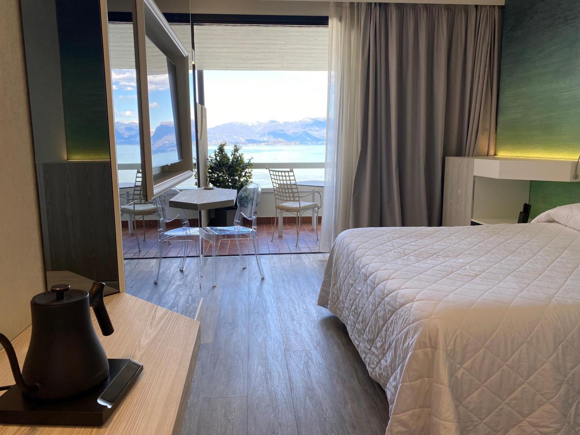 Hotel Aquila D'Oro Desenzano Desenzano del Garda Eksteriør bilde