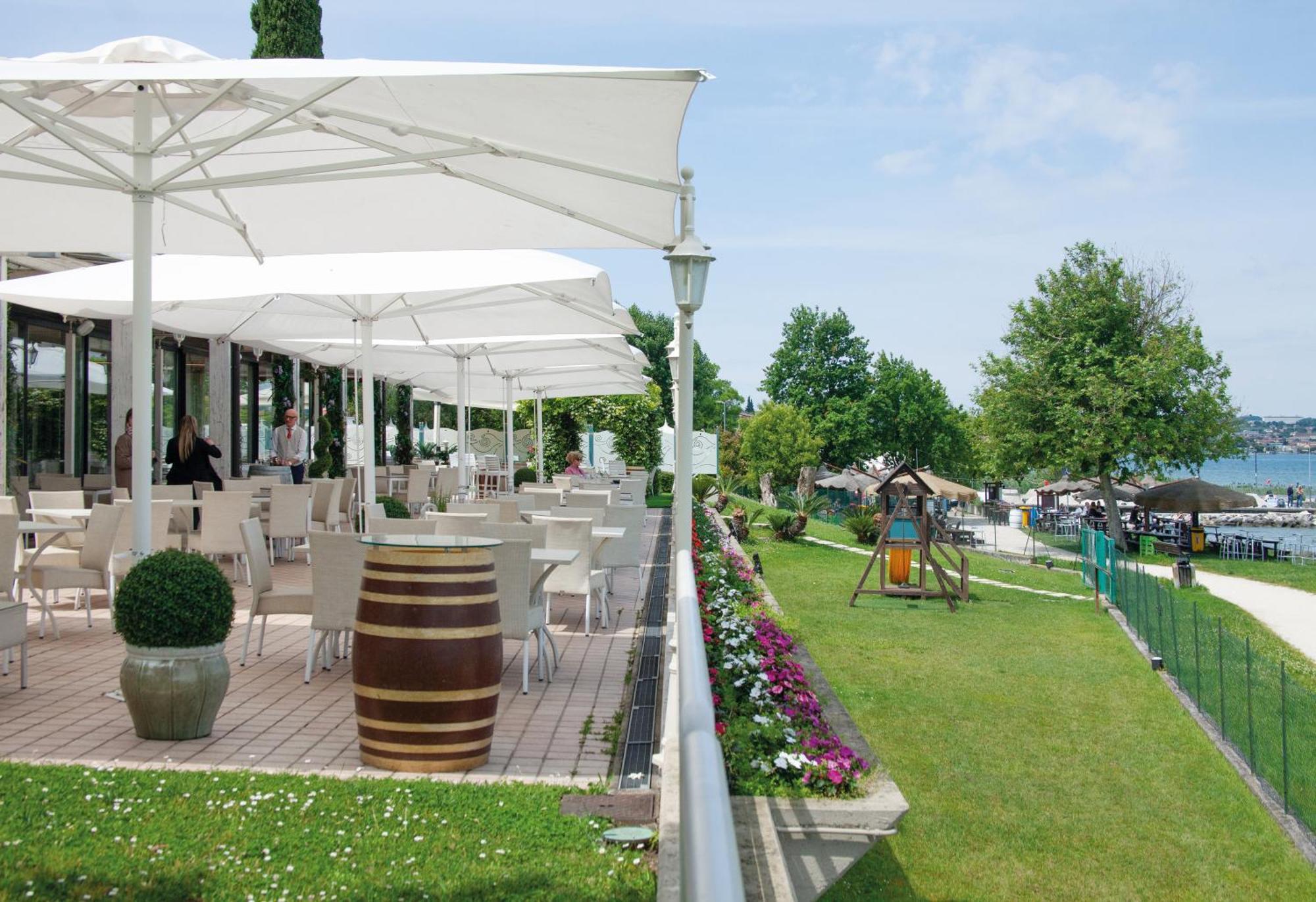 Hotel Aquila D'Oro Desenzano Desenzano del Garda Eksteriør bilde